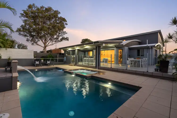 54 Rushton Drive