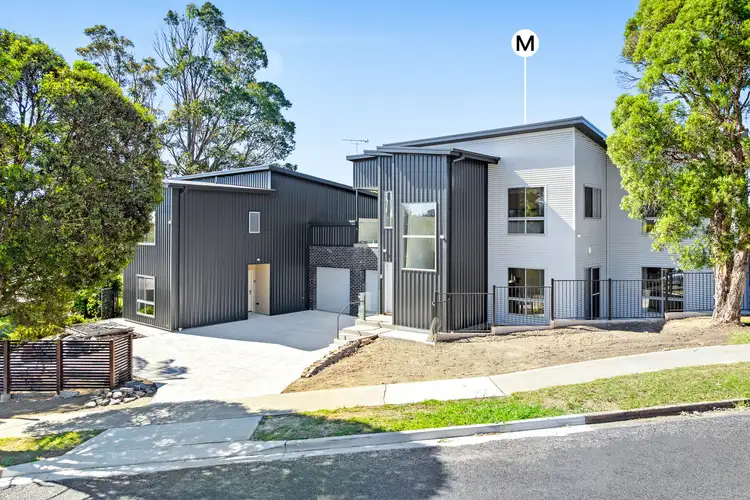 15B Crag Road