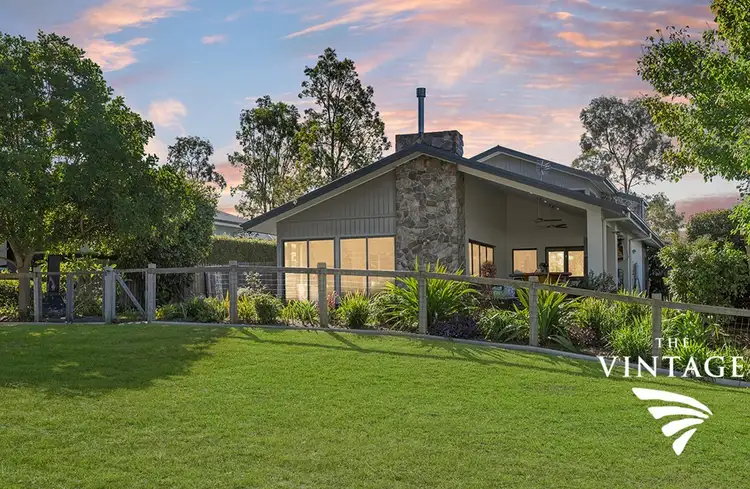 25 Angophora Drive