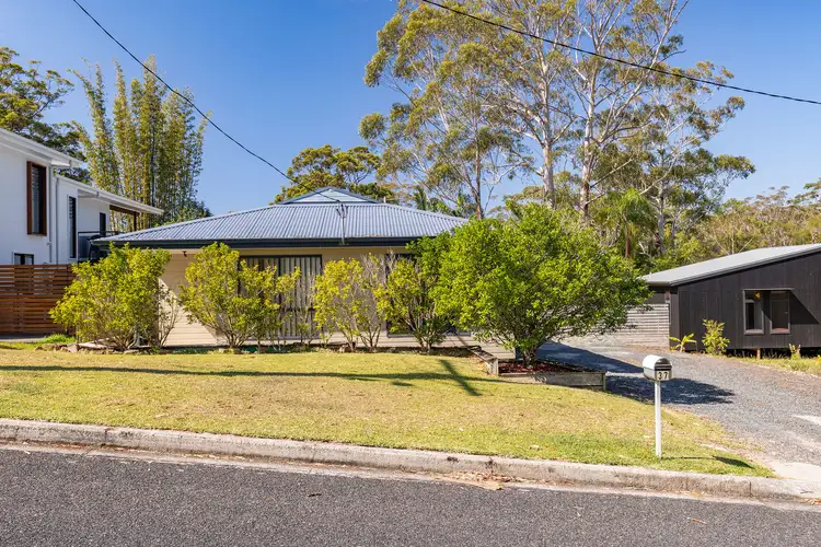 37 Macwood Road