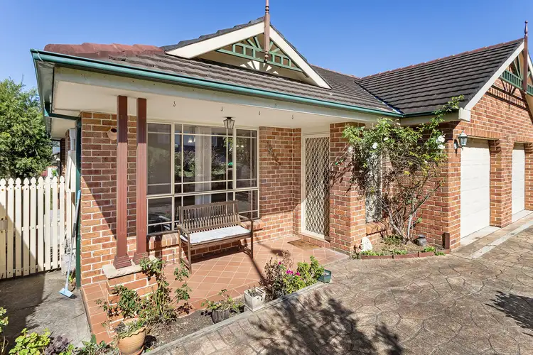 1/17 Bertram Close