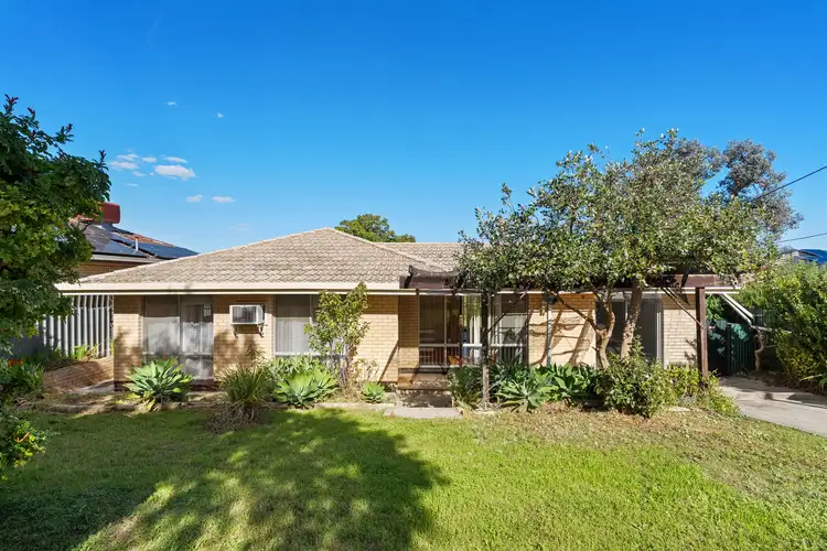 17 Olinda Road