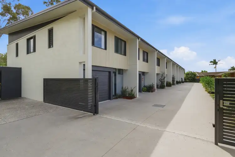 1/12 Condon Street