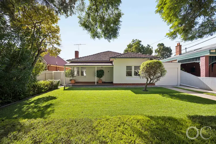 46 The Grove