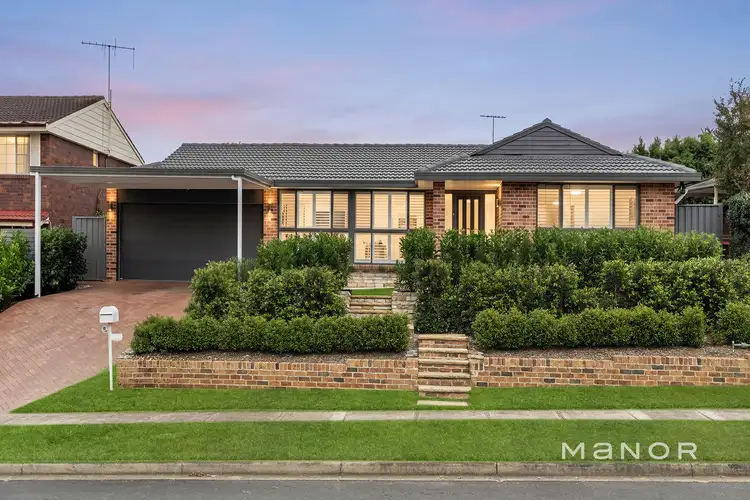 36 Molyneaux Avenue