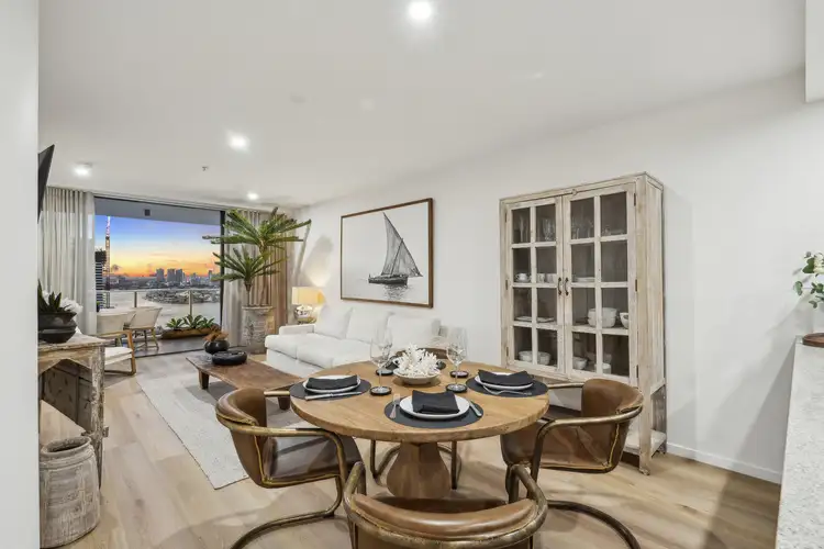 2504/4 Wahroonga Place