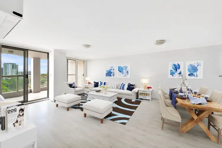 1107/5 Albert Road