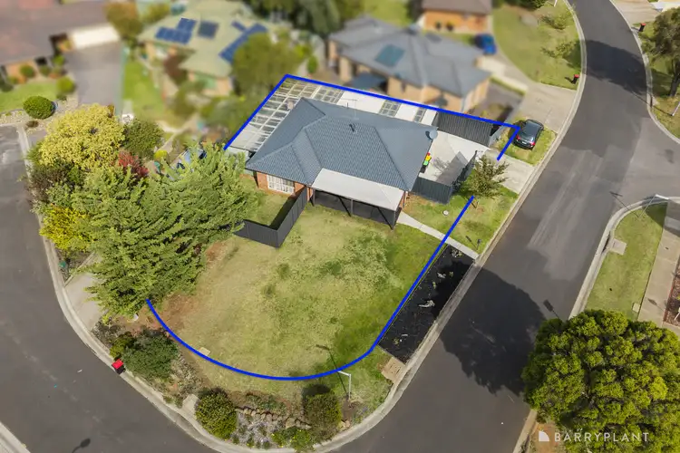 7 Wilong Close