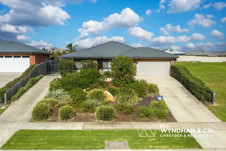 66 Lorimer Drive