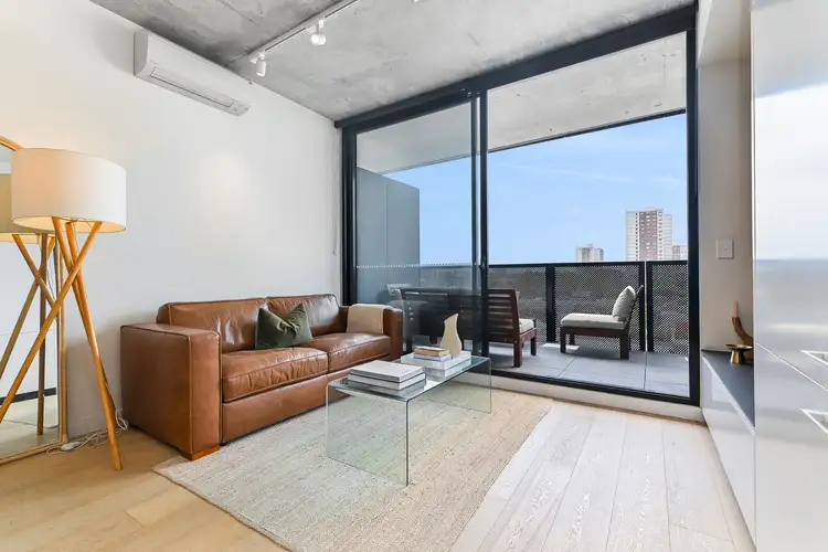 303/183 Bridge Road