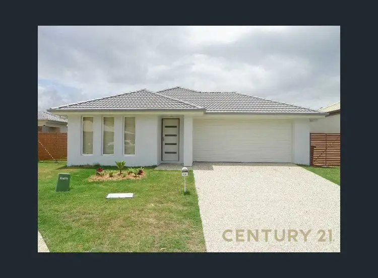 50 Lyrebird Crescent