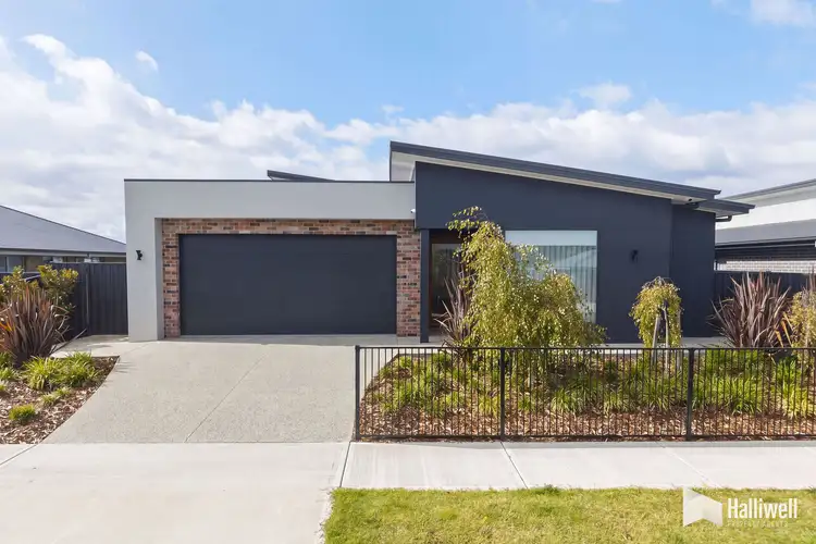 141 Bradshaw Street