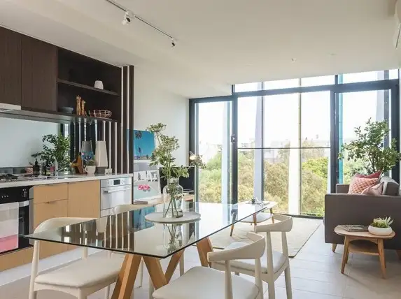 404/7 Belford Street