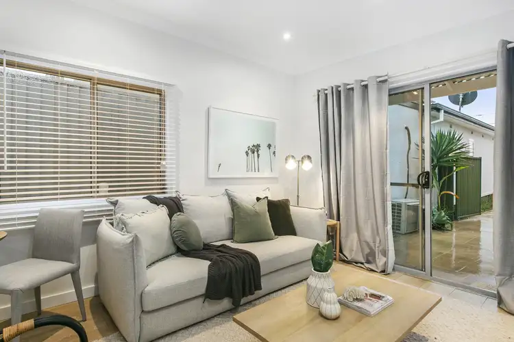 50A Captain Cook Drive