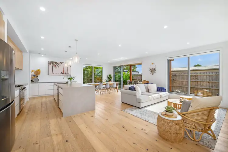 10A Jetty Road