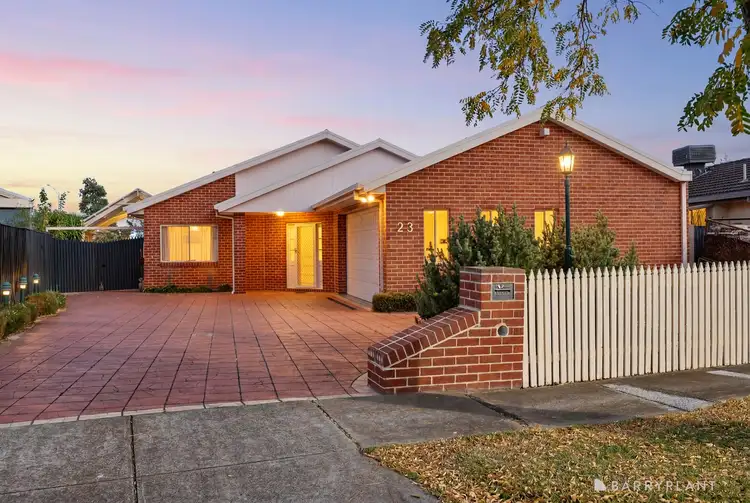 23 Lagarna Drive