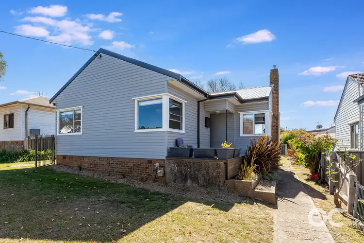 4 Tobruk Crescent