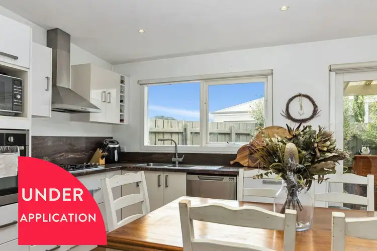1/18 Johnson Street