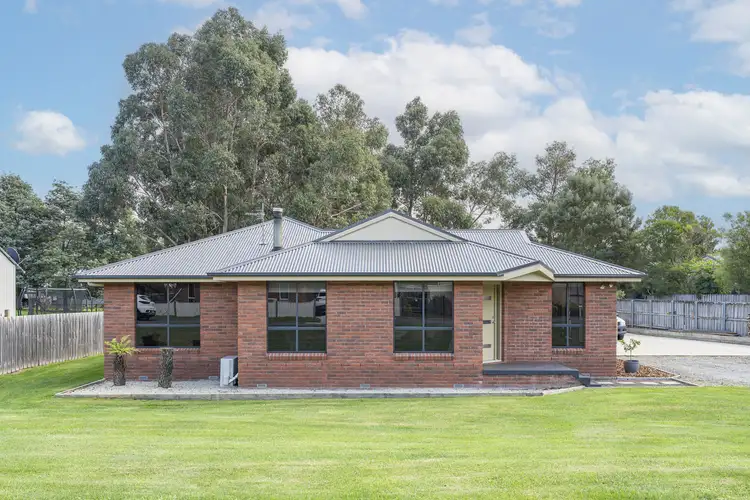 14 Emma Street