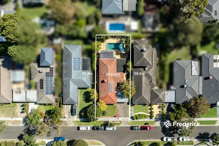 21 Middlebrook Drive