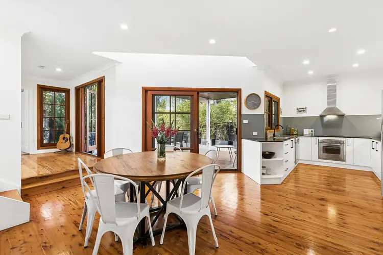 7 Warrina Road