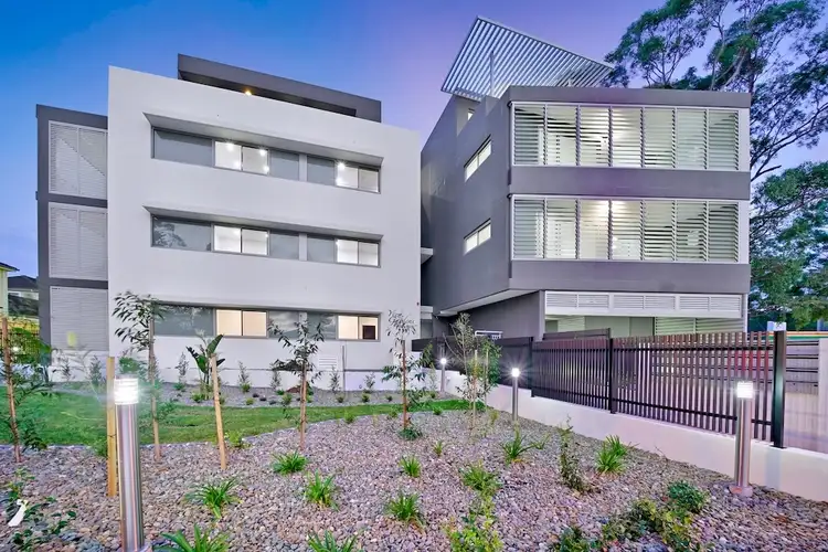 104/161-163 Mona Vale Road