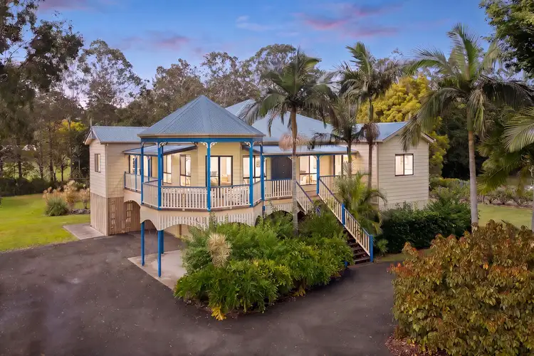 17 Showgrounds Drive