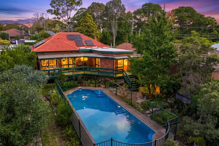 511 Mowbray Road West