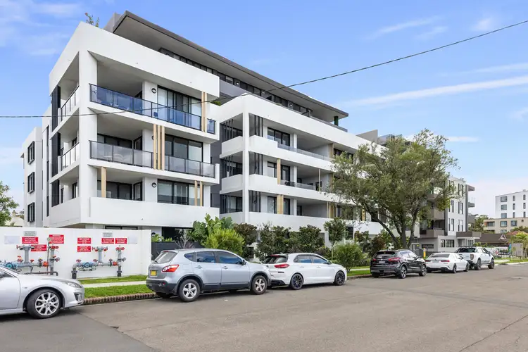 G2/5 John Street