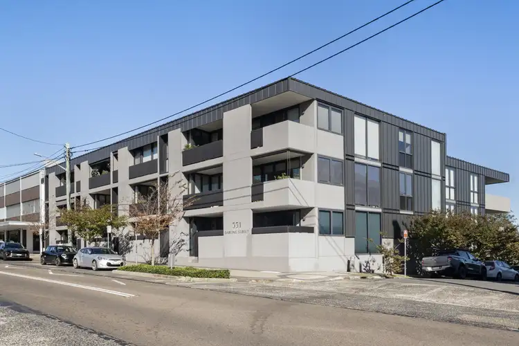 105/551 Darling Street