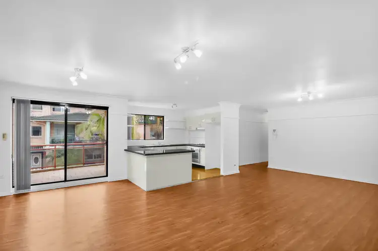 9/1 Cheriton Avenue