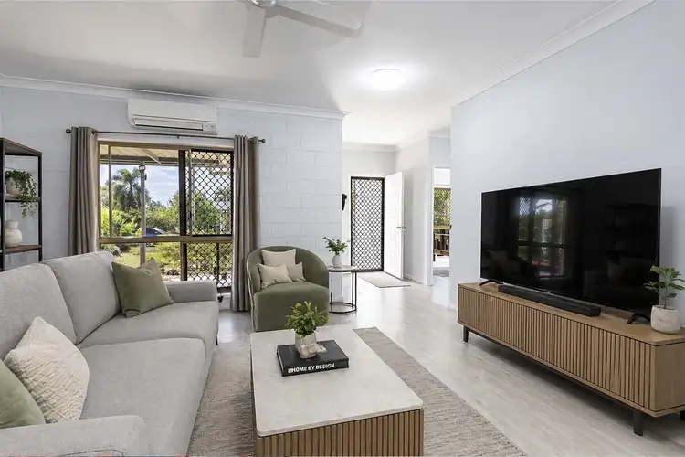 21 Timberlea Close