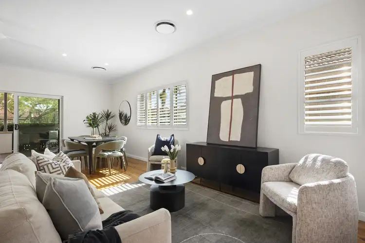 7 Vernon Avenue