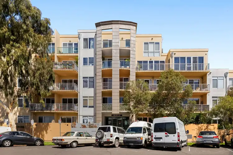 3/195-197 Lygon Street