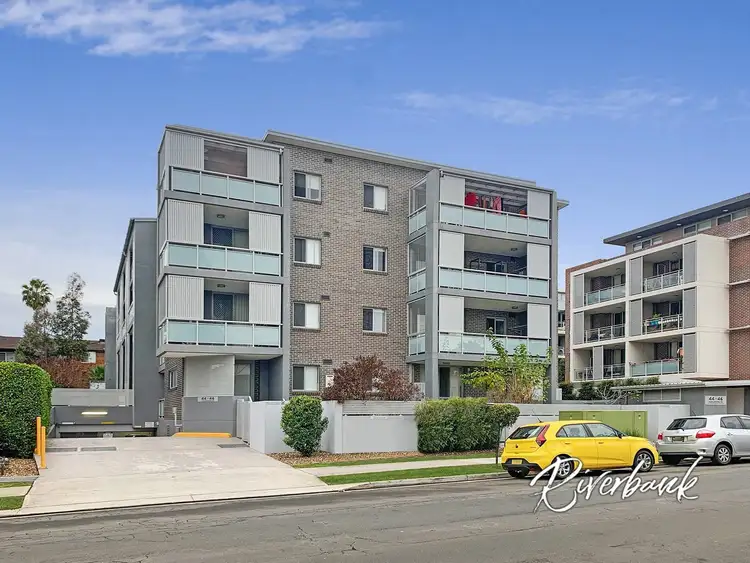8/44-46 Addlestone Road