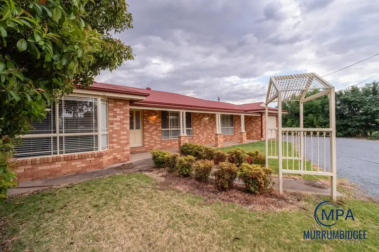 31 Poplar Avenue