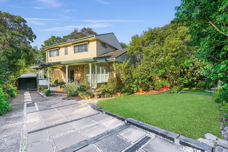 7 Moncrieff Drive