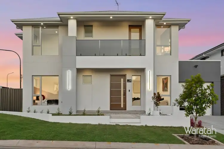 88 Feathertail Avenue