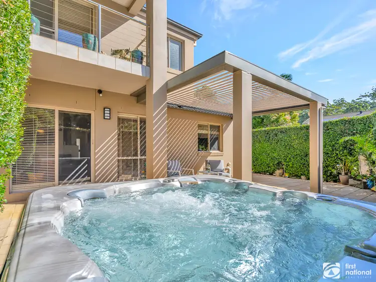 4 Russ Hammond Close