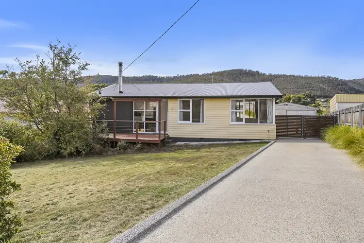 49 Kerria Road