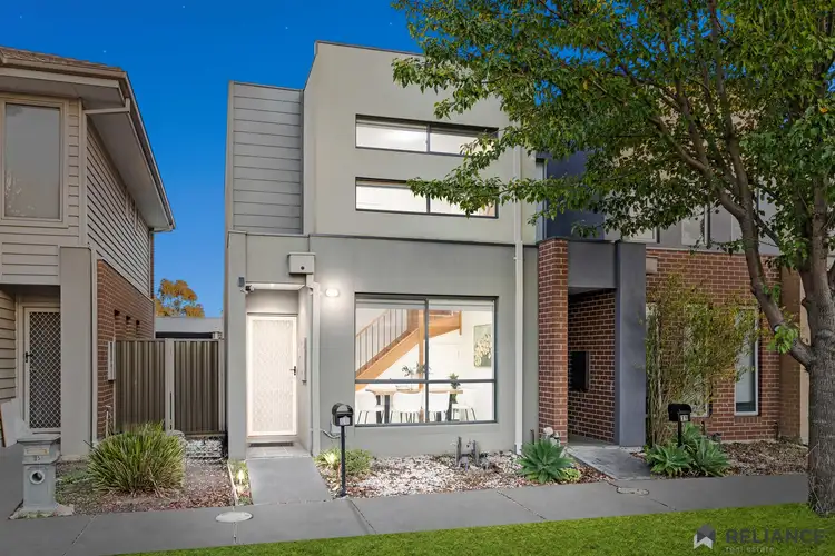 17 Brunswick Crescent