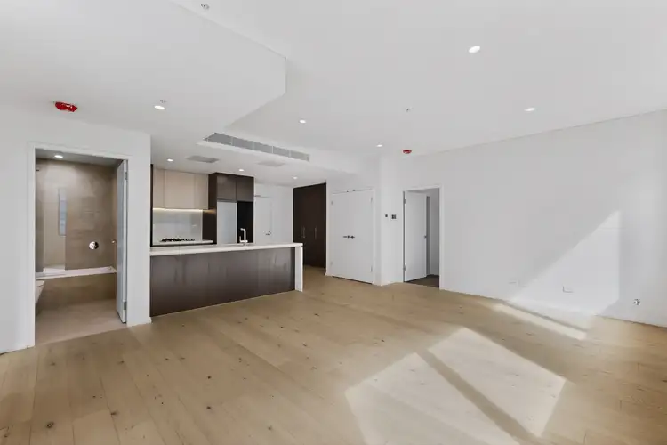 255/1C Conferta Avenue