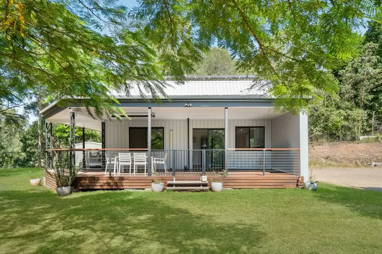 19 Aitcheson Road