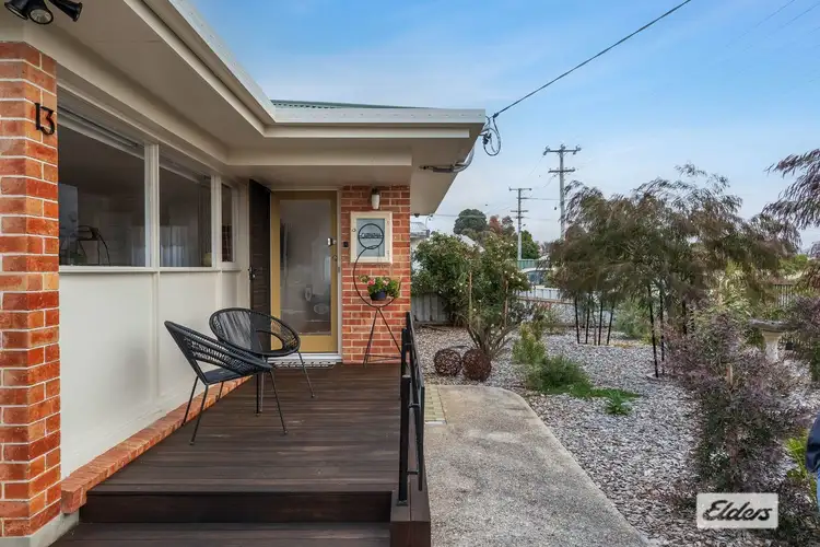 13 Finch Street