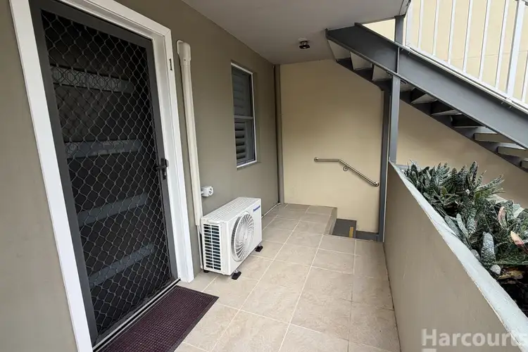 1/103 Lord Street