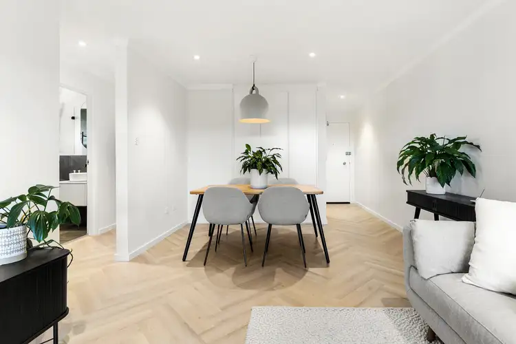 17/10-14 Gosport Street