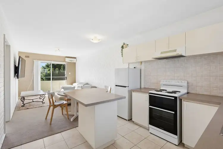 66/34 Davies Road