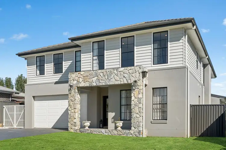 38 Highland Crescent