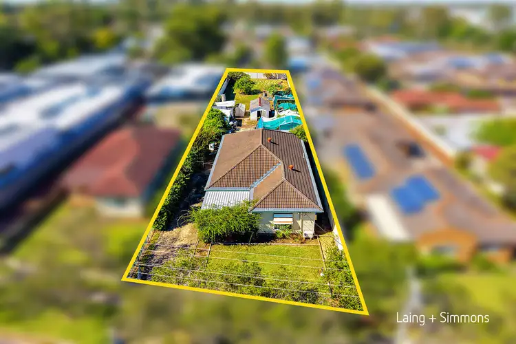 20 Johnstone Street