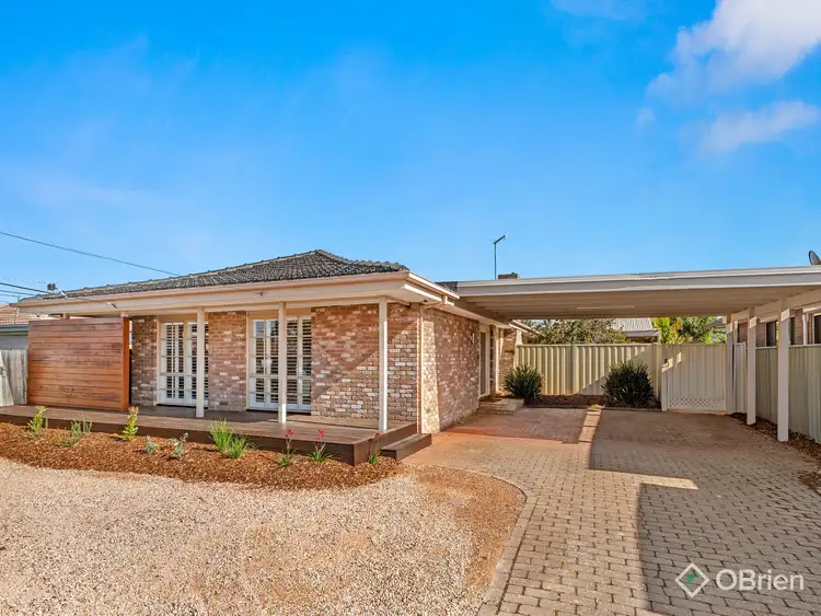 18 Melview Drive